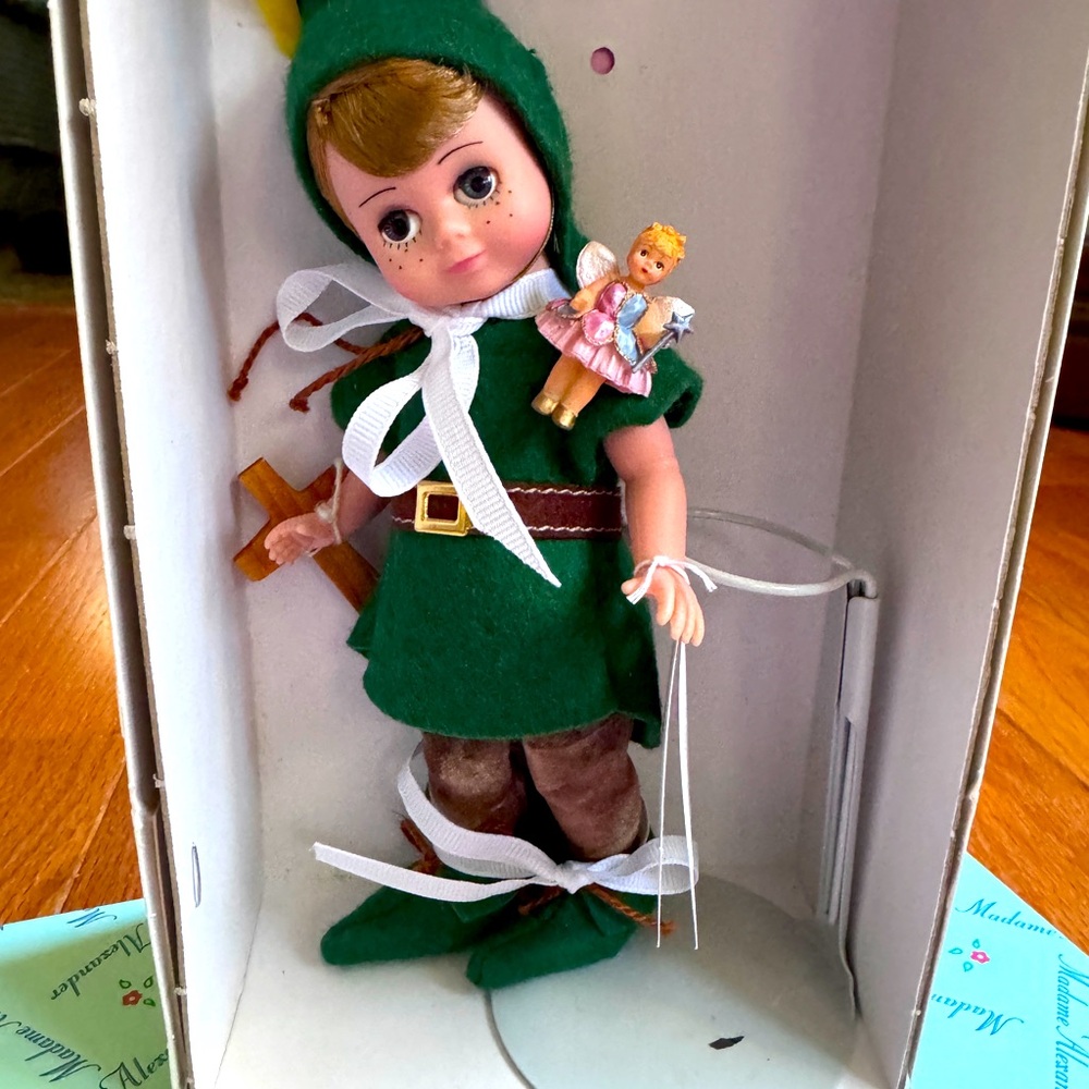 Madame Alexander Peter Pan Doll with Tinkerbell pin and Shadow